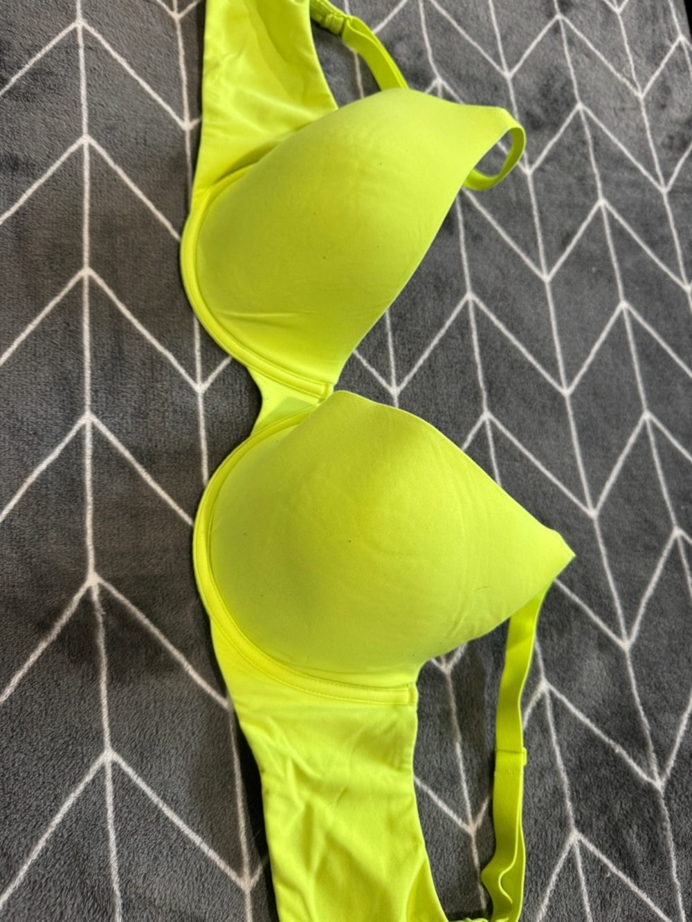 SKIMS Neon Yellow Padded T-Shirt Bra